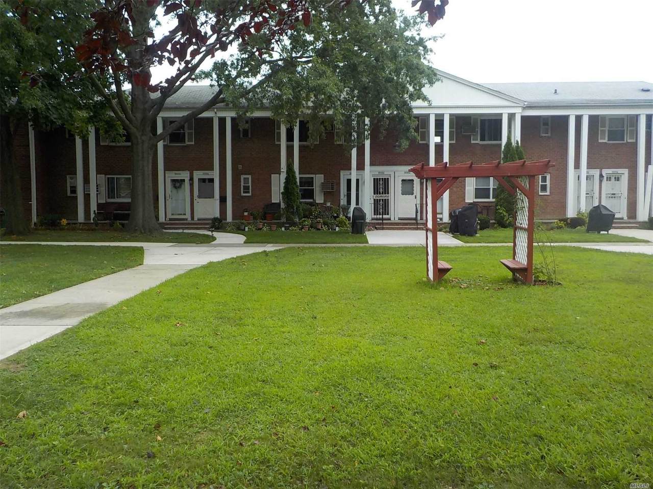 247-23B 77th Crescent - Photo 1