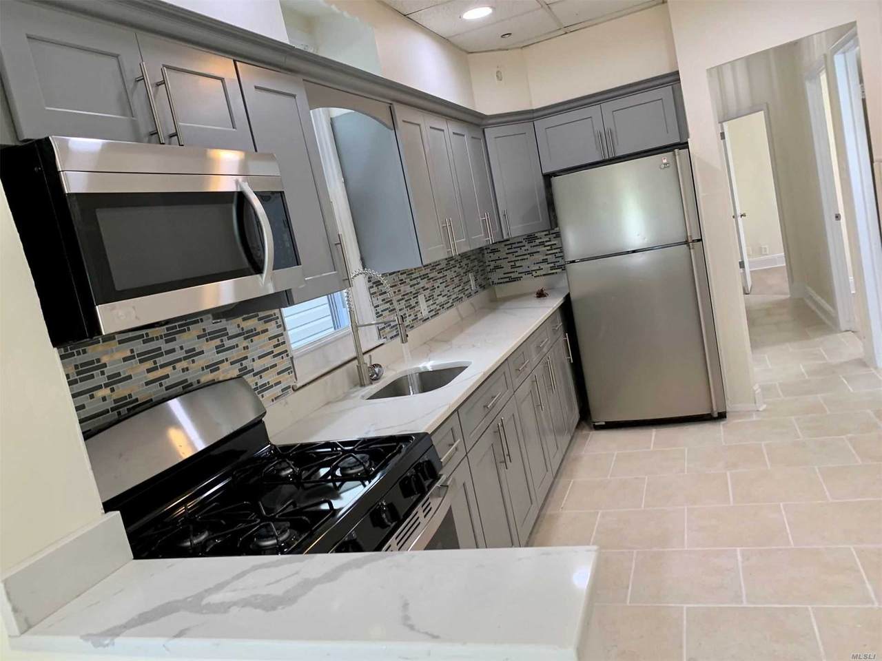 1658 Holland Avenue - Photo 1