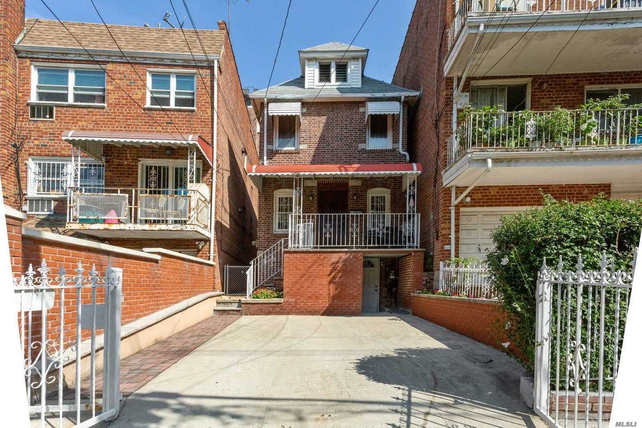 140-75 Burden Crescent - Photo 1