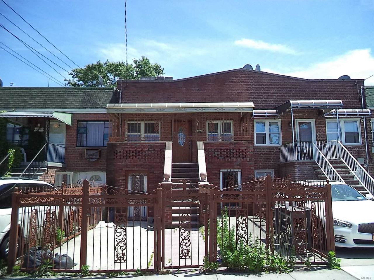 10308 Avenue L - Photo 1