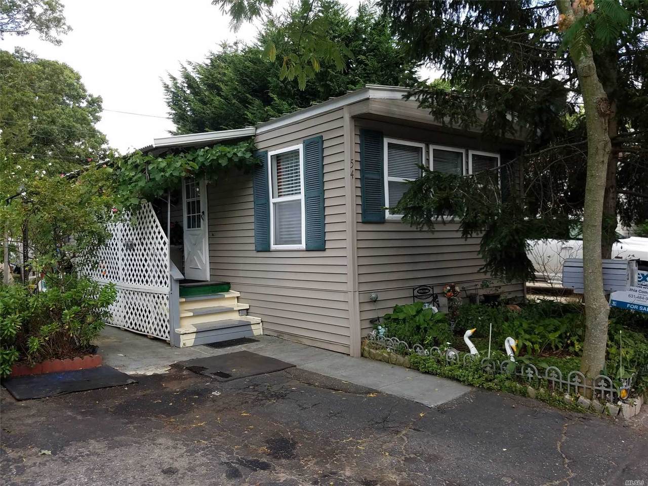 37-54 Hubbard Avenue - Photo 1