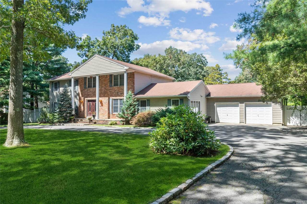 18 Hemingway Drive - Photo 1