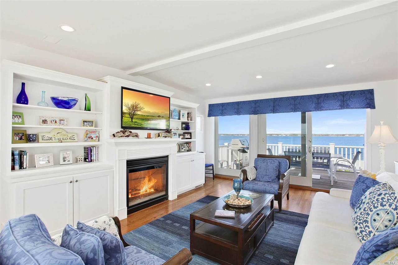 410 Dune Road - Photo 1