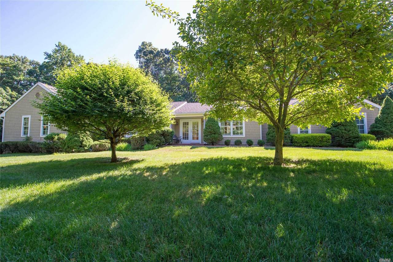1 Valleywood E. Court - Photo 1