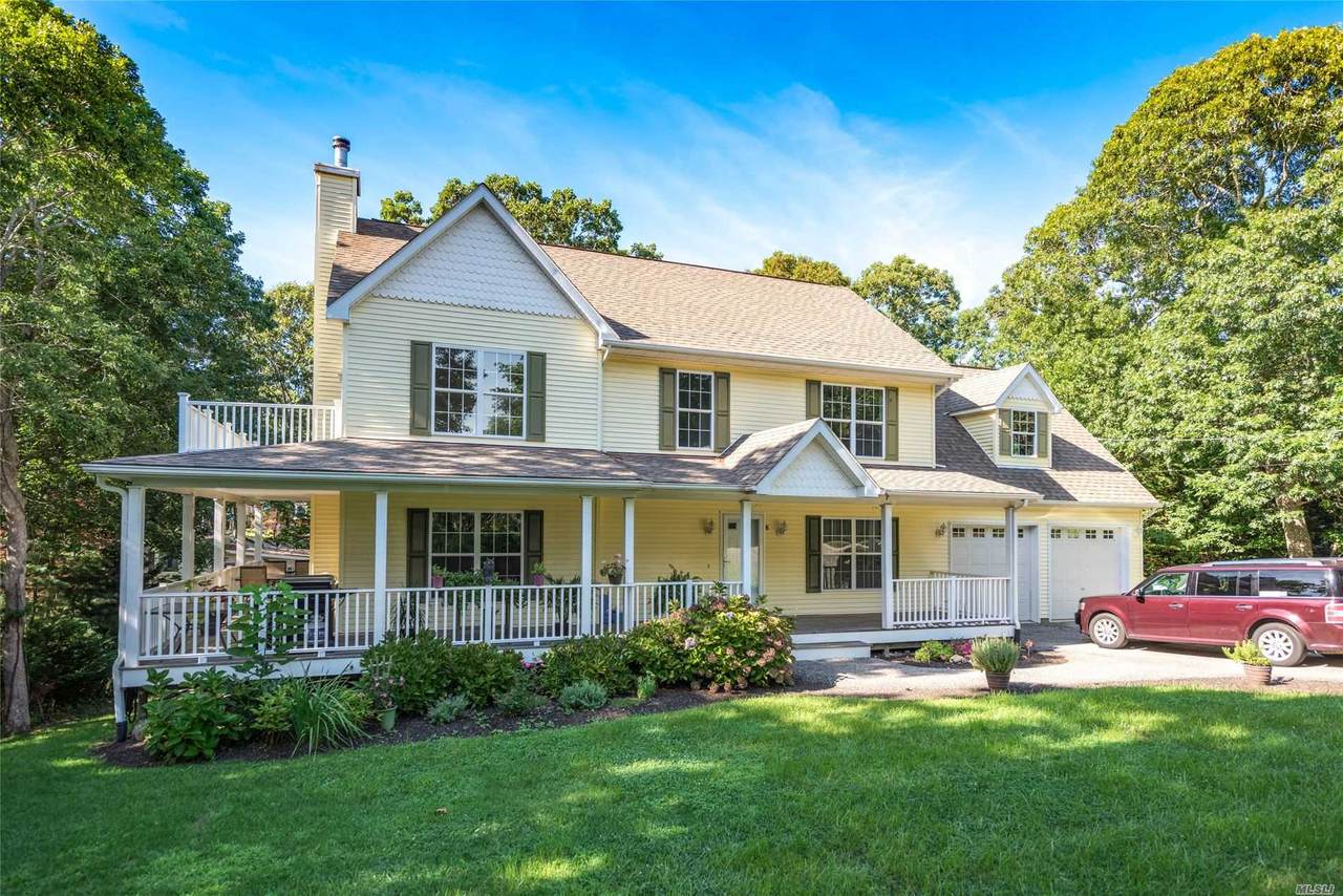 3 Neptune Avenue - Photo 1