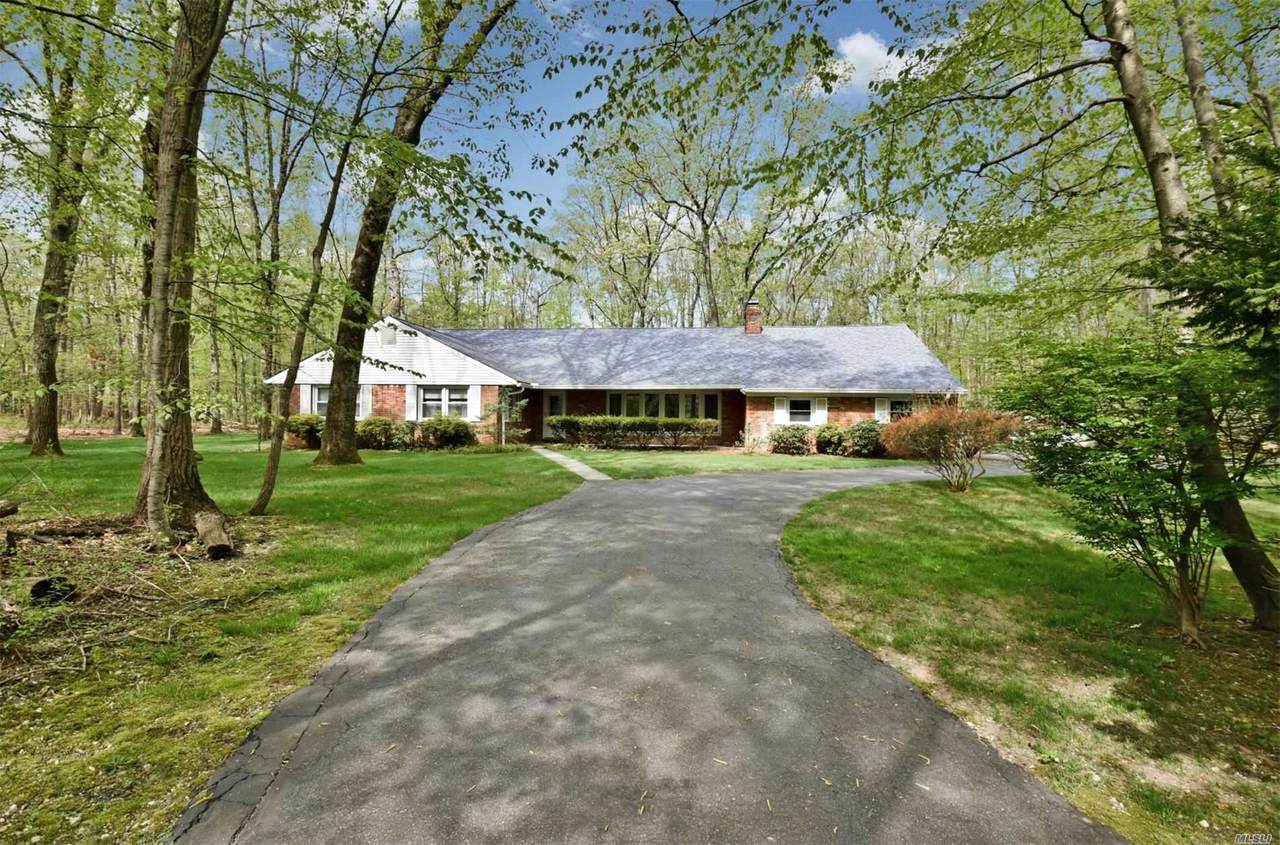 15 Soundview Drive - Photo 1