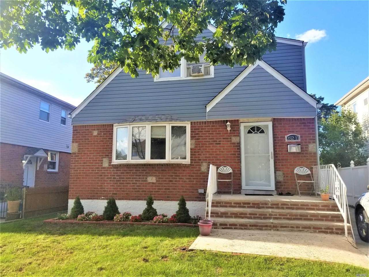 252-11 82nd Road - Photo 1
