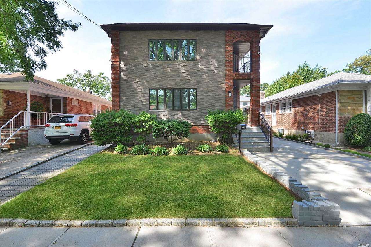 33-16 Bell Boulevard - Photo 1