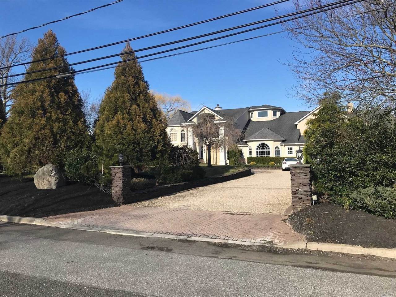 197 Blue Point Road - Photo 1