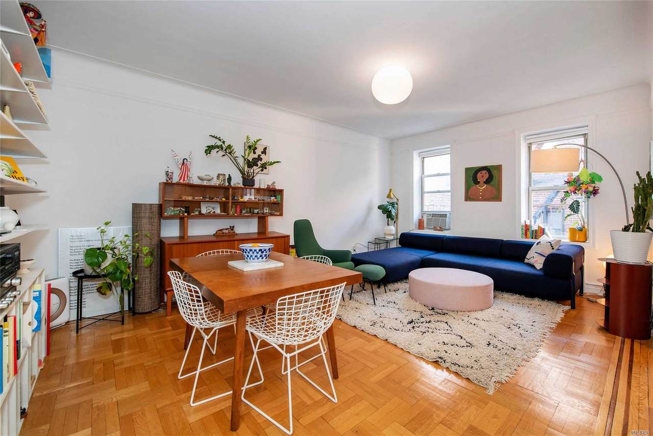 35-05 72 Street - Photo 1
