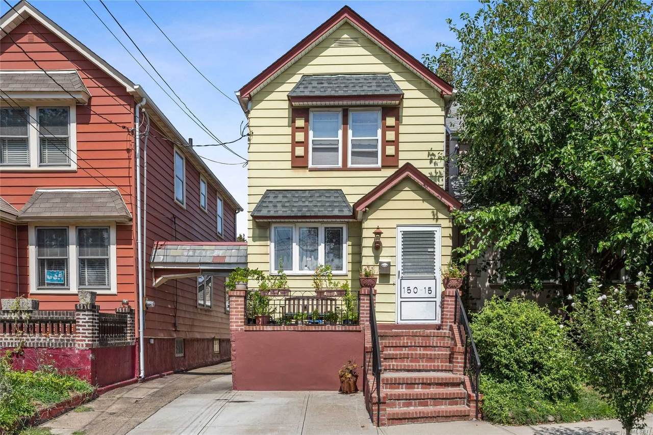 150-15 84 Avenue - Photo 1