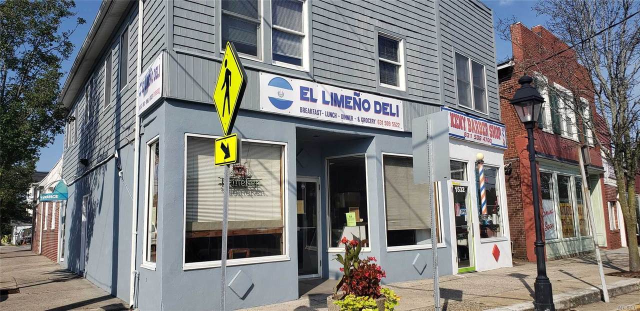 1534 Main Street - Photo 1