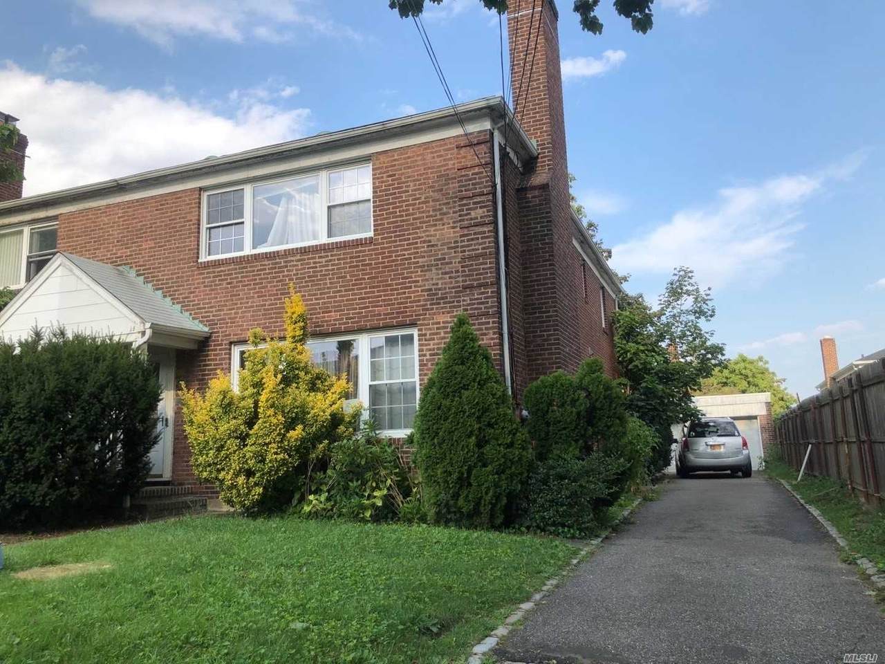 35 Spruce Street - Photo 1