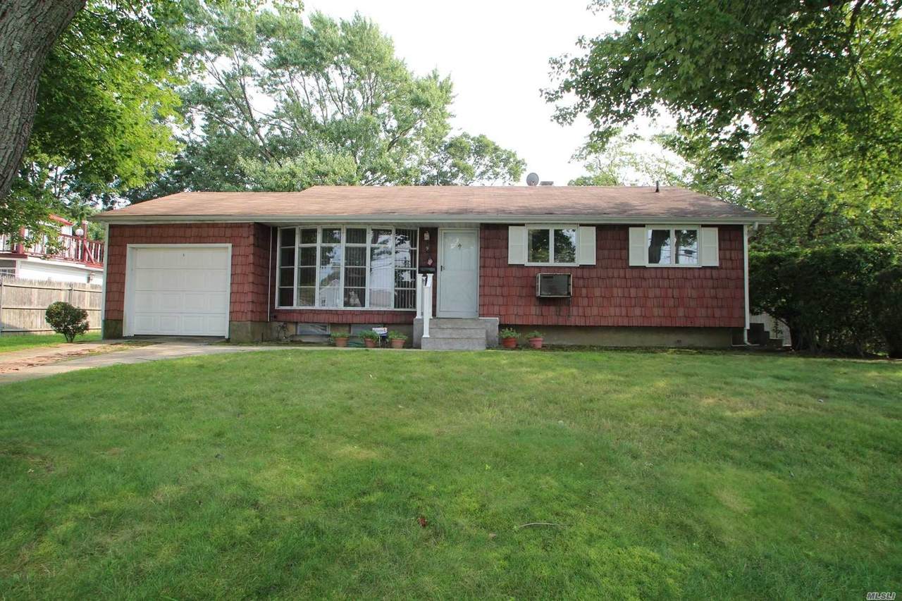 9 Winston Drive - Photo 1