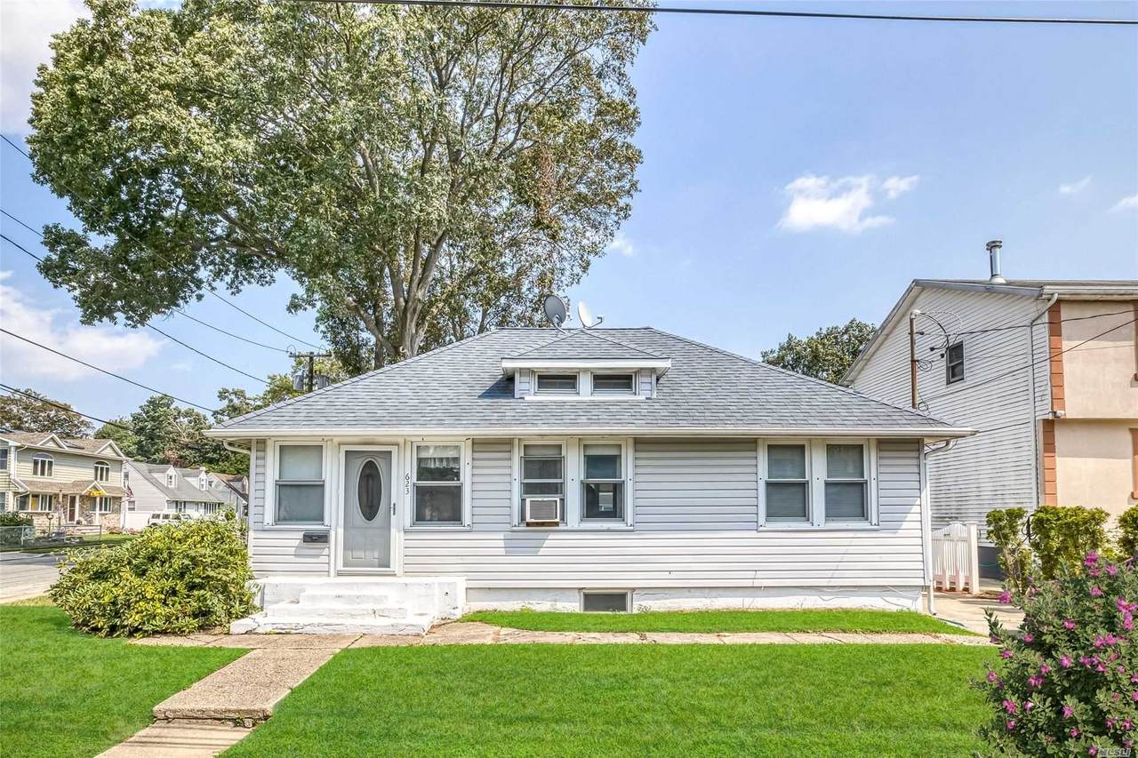 623 Jennings Avenue - Photo 1