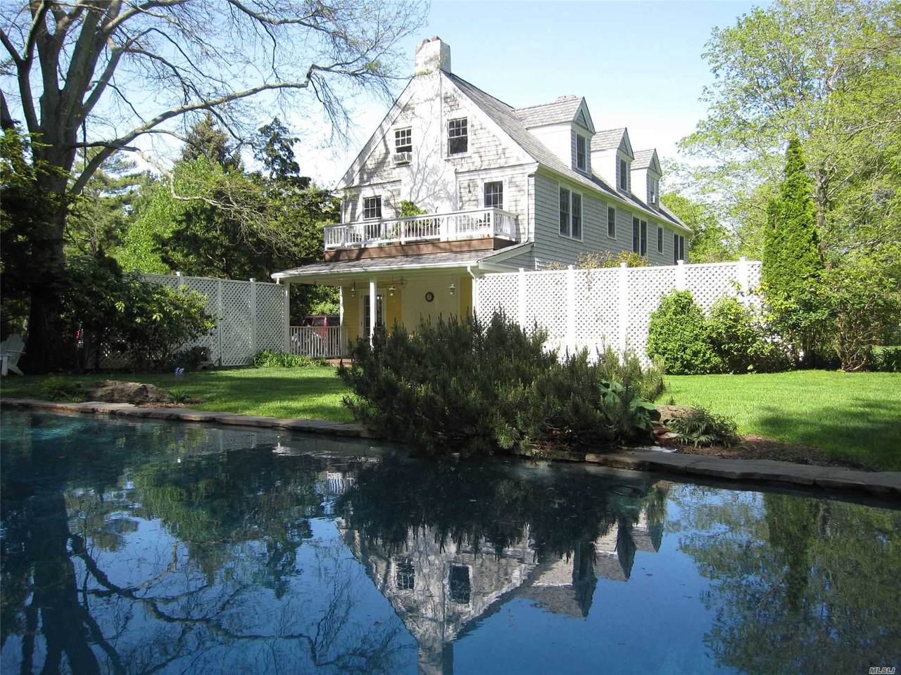 23 Sunnyside Avenue - Photo 1