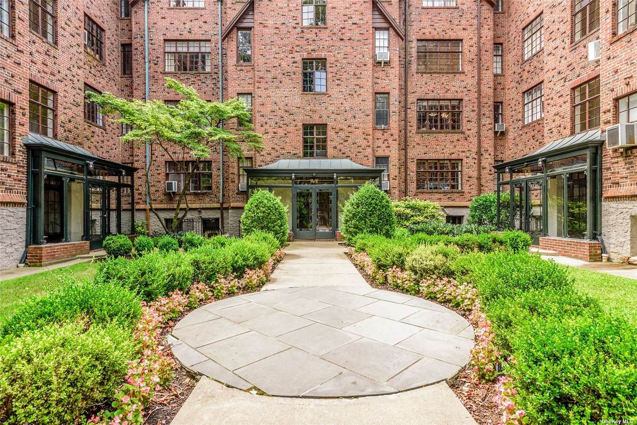 38-30 Douglaston Parkway - Photo 1