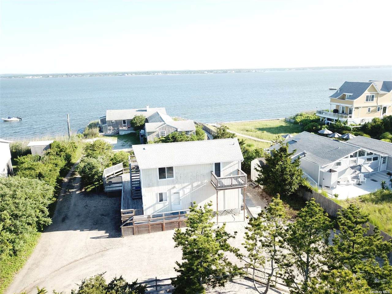 654 B Dune Road - Photo 1