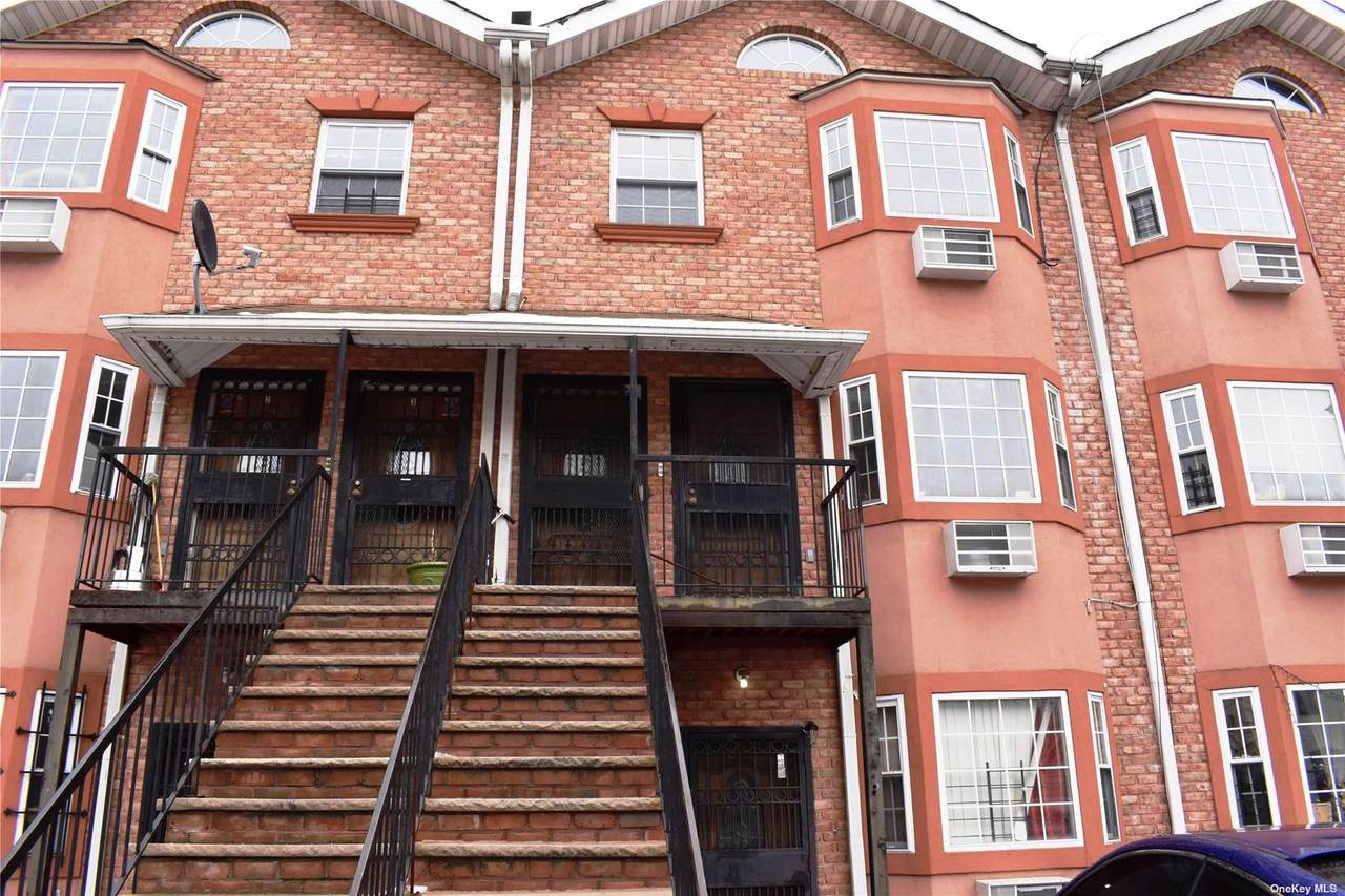 290 Cornelia Street - Photo 1