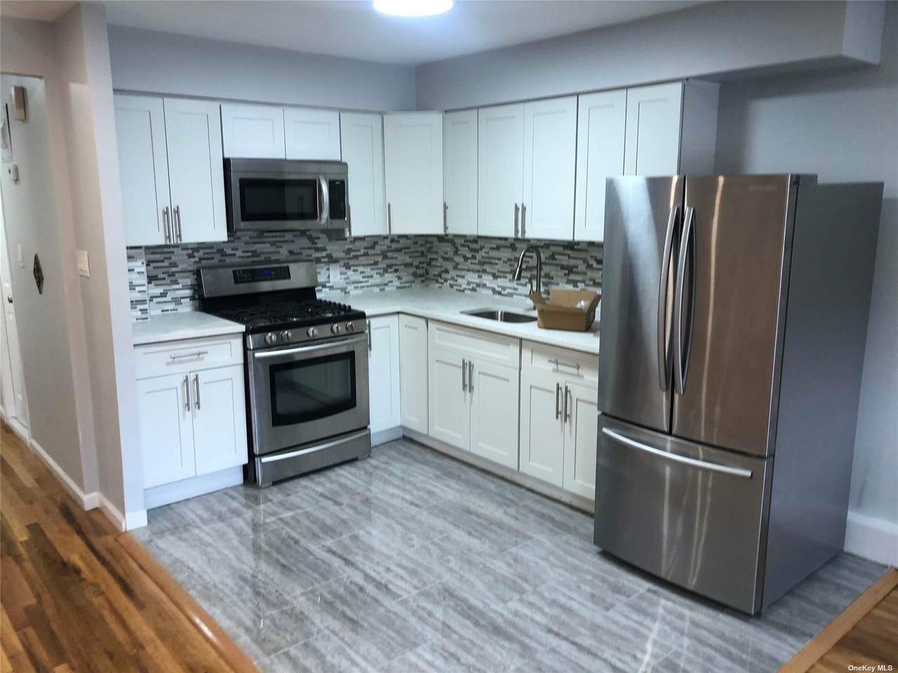 459 Berriman - Photo 1