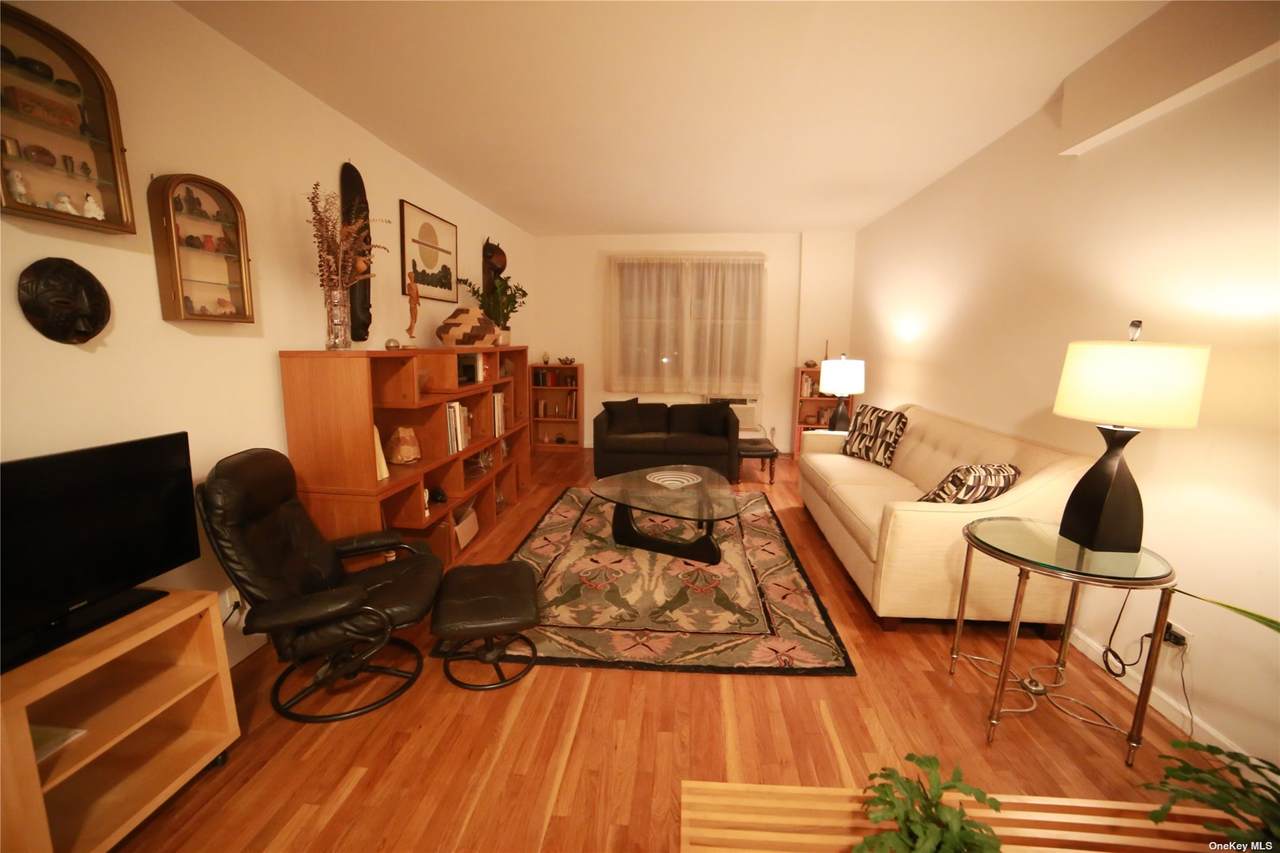3050 Fairfield Ave. - Photo 1