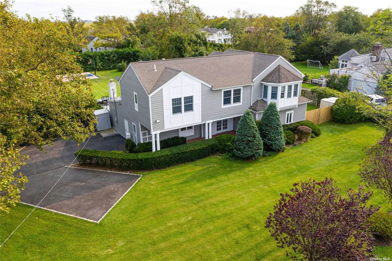 315 Hewlett Neck Road - Photo 1