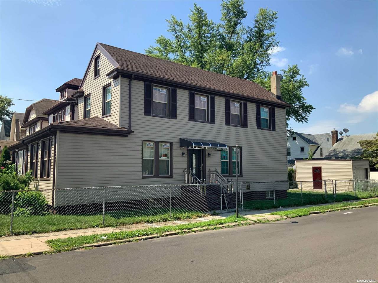 193-16 118 Ave - Photo 1