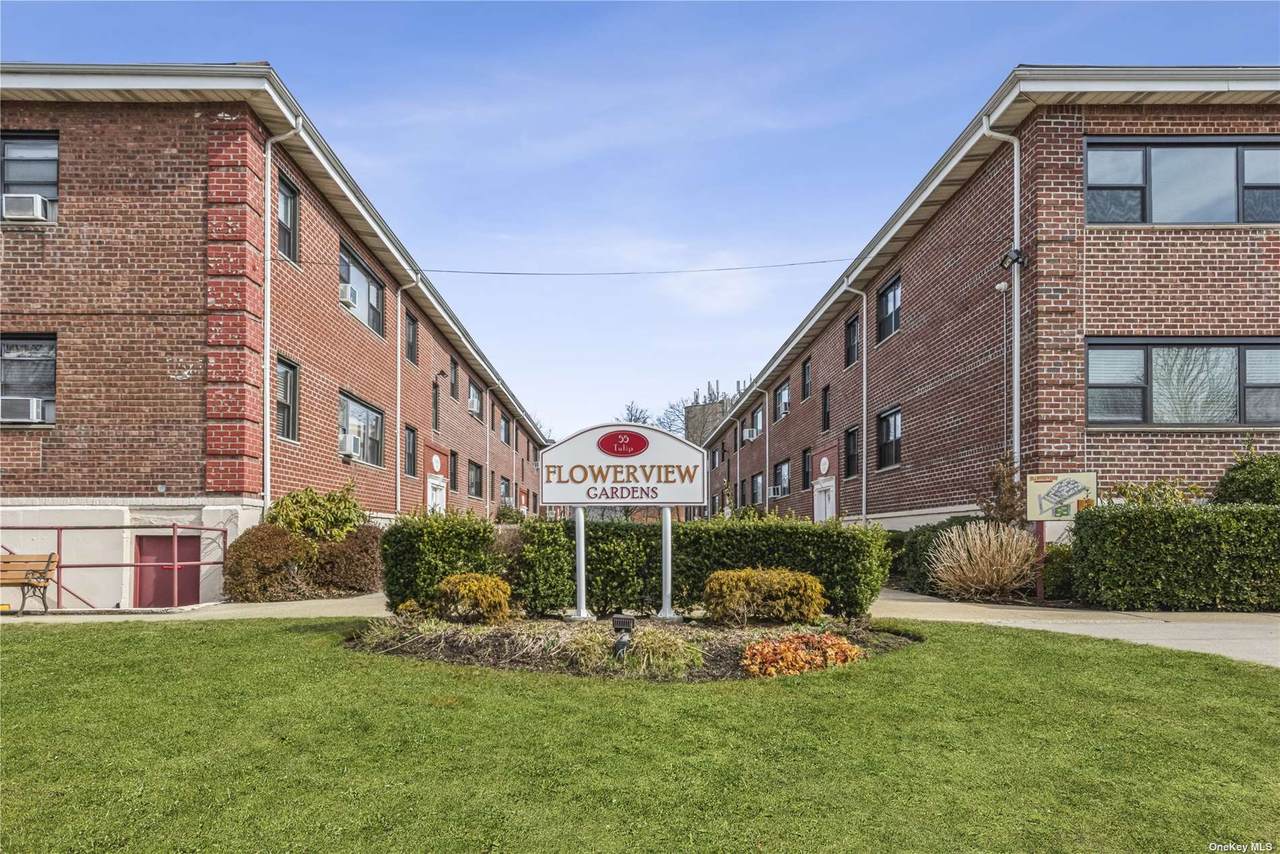 55 Tulip Avenue - Photo 1
