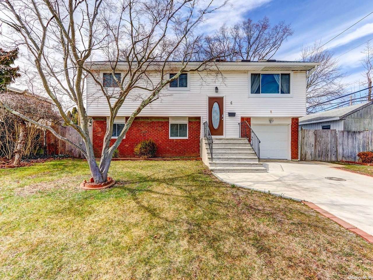 6 19th Street - Photo 1