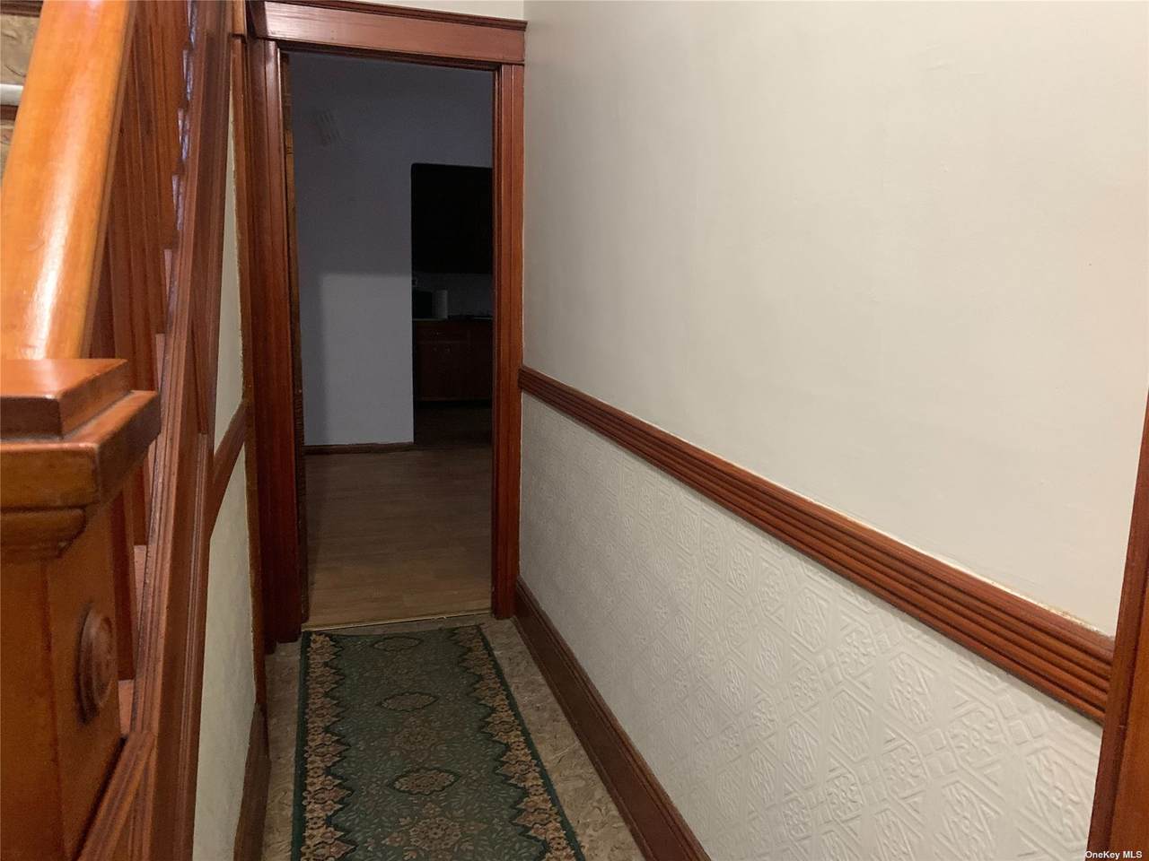80-33 90th Road - Photo 1
