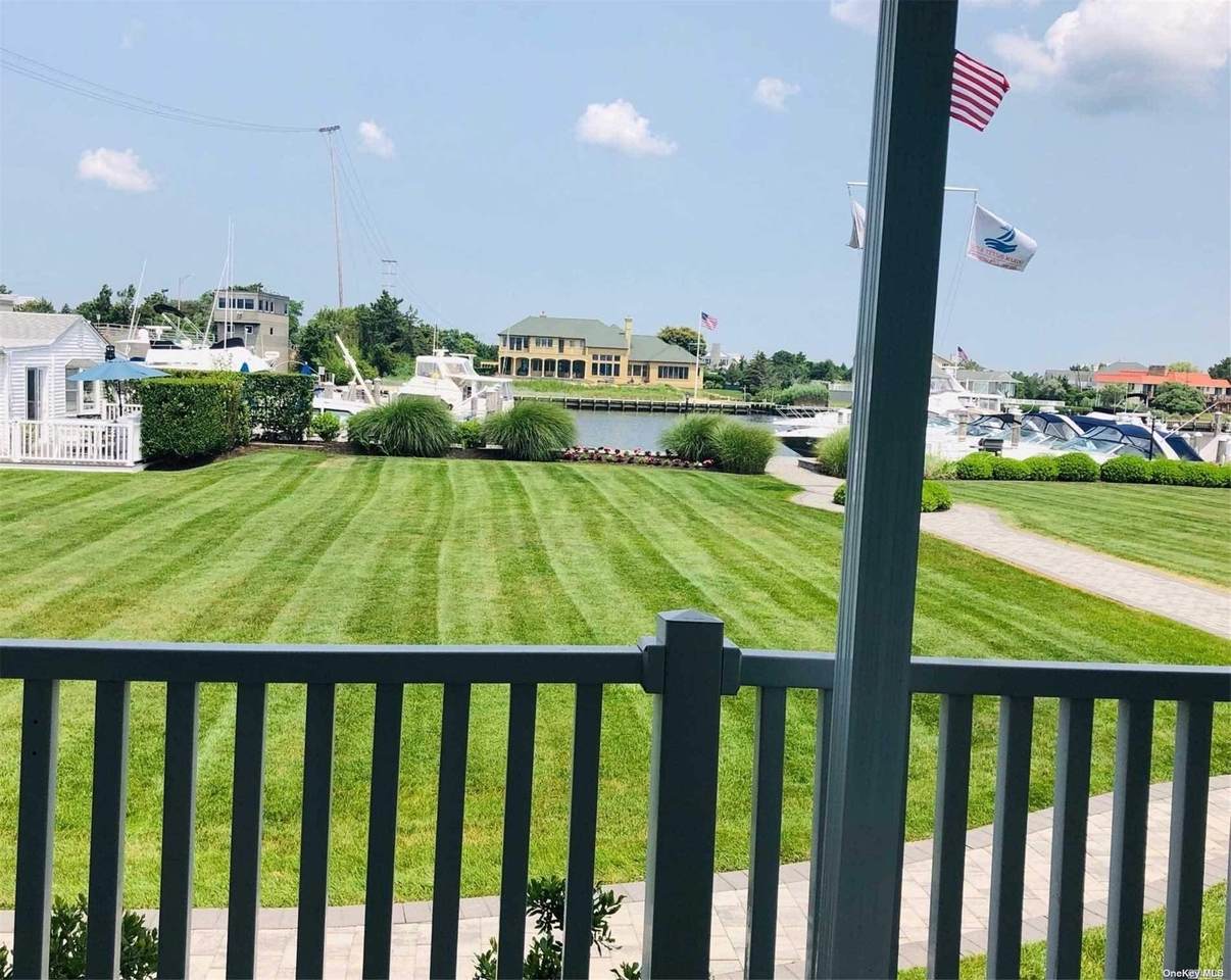 231 Dune Road - Photo 1