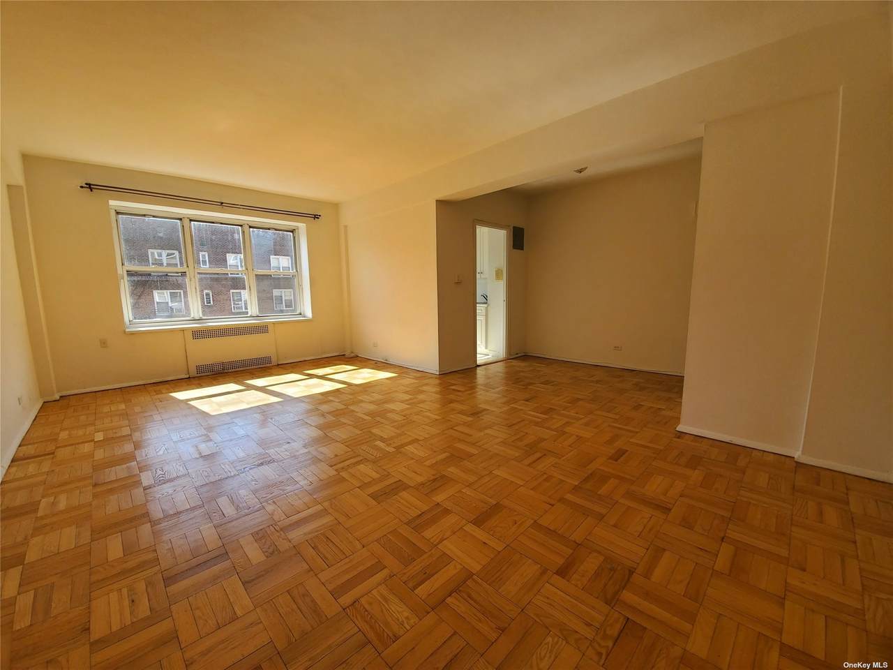 65-61 Saunders Street - Photo 1