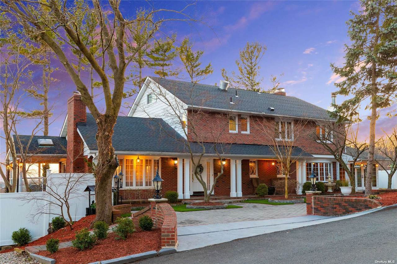 190 Coverly Avenue - Photo 1