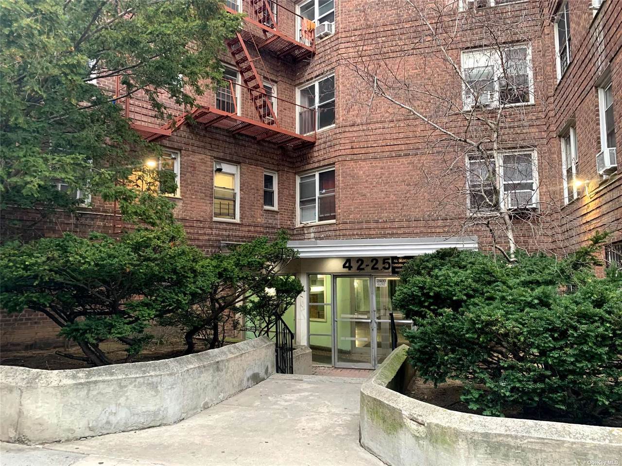 42-25 80 Street - Photo 1
