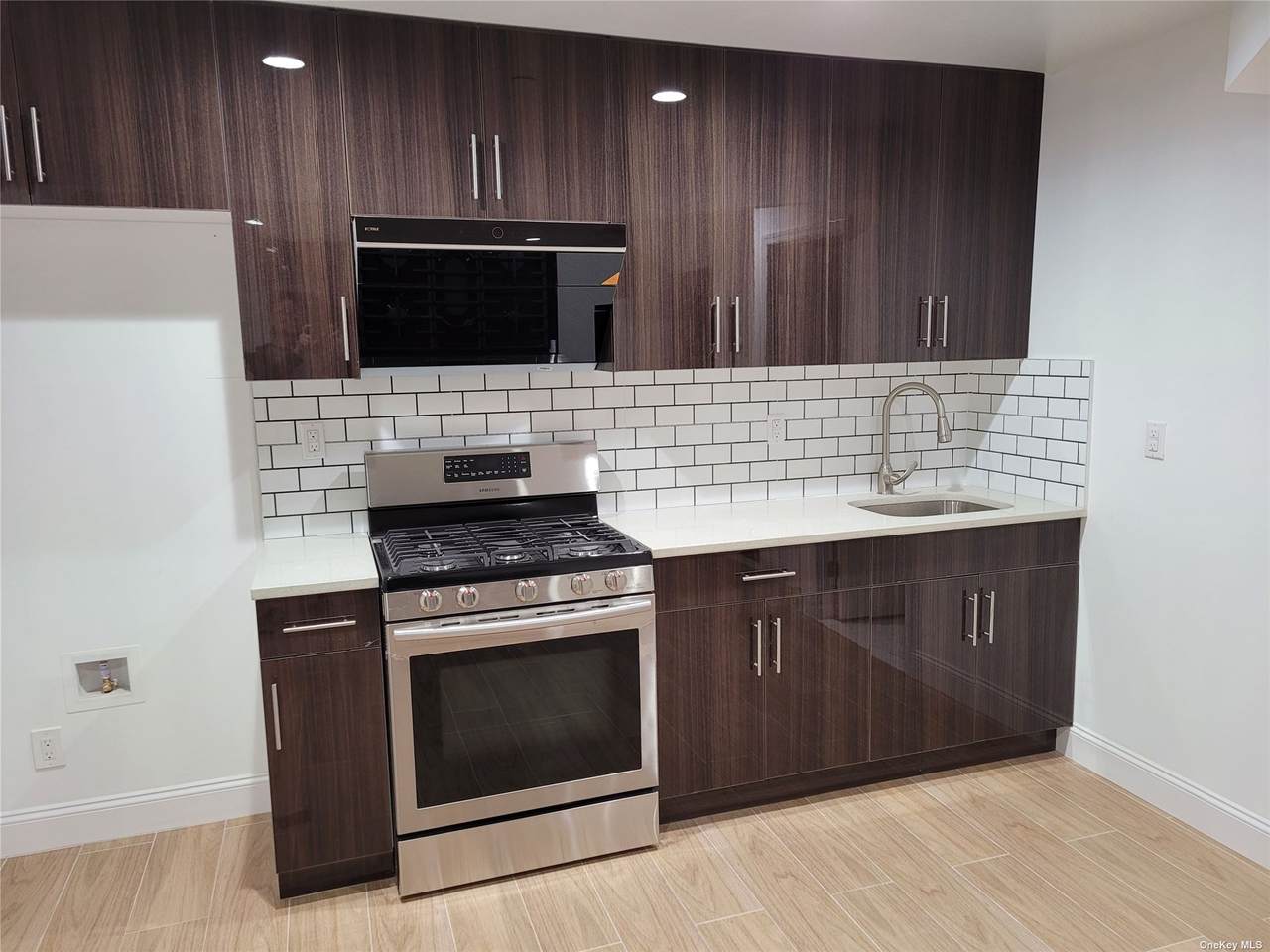 32-65 107 Street - Photo 1