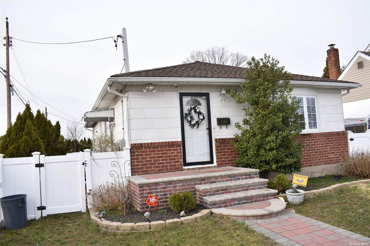 50 Grant Avenue - Photo 1
