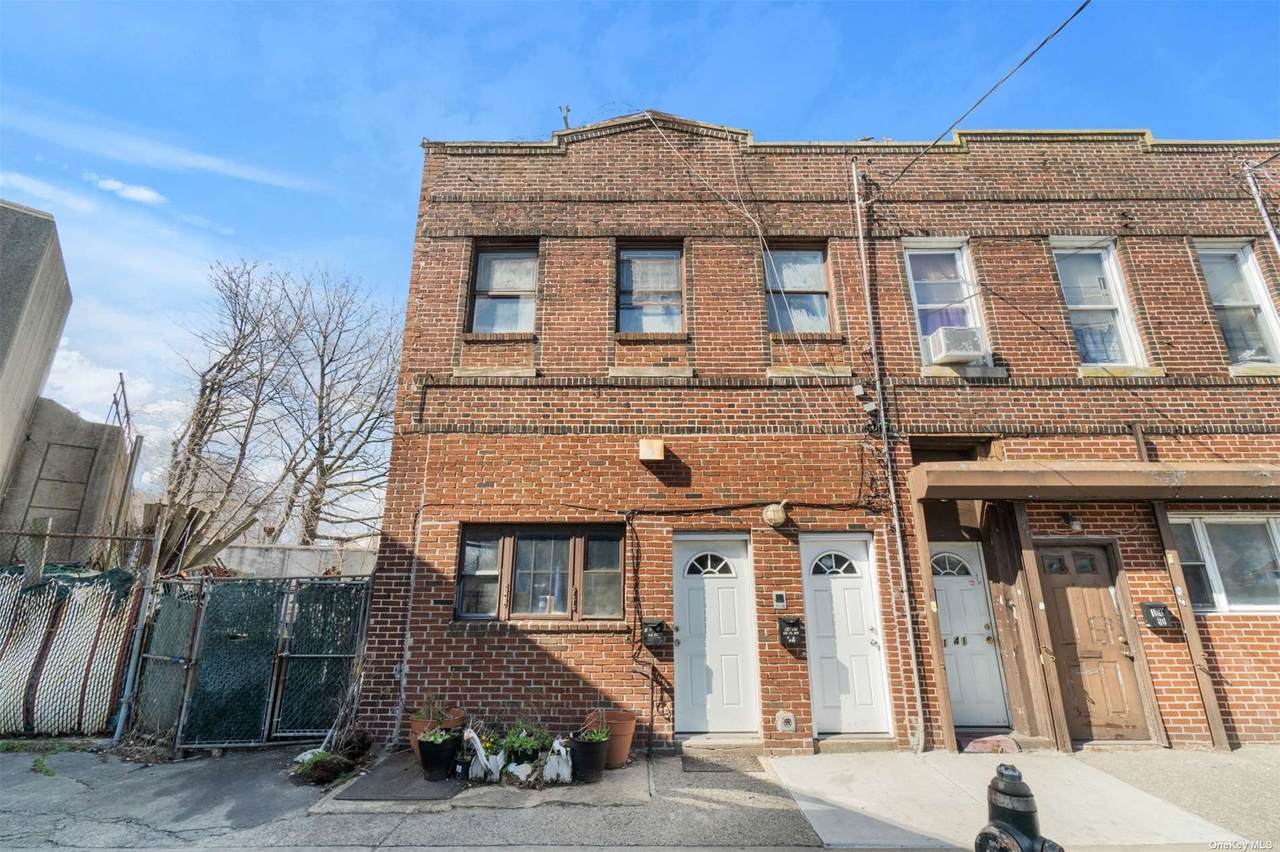 184-09 140th Avenue - Photo 1