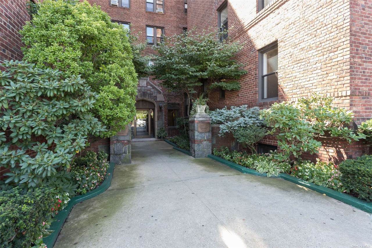 167-10 Crocheron Ave - Photo 1
