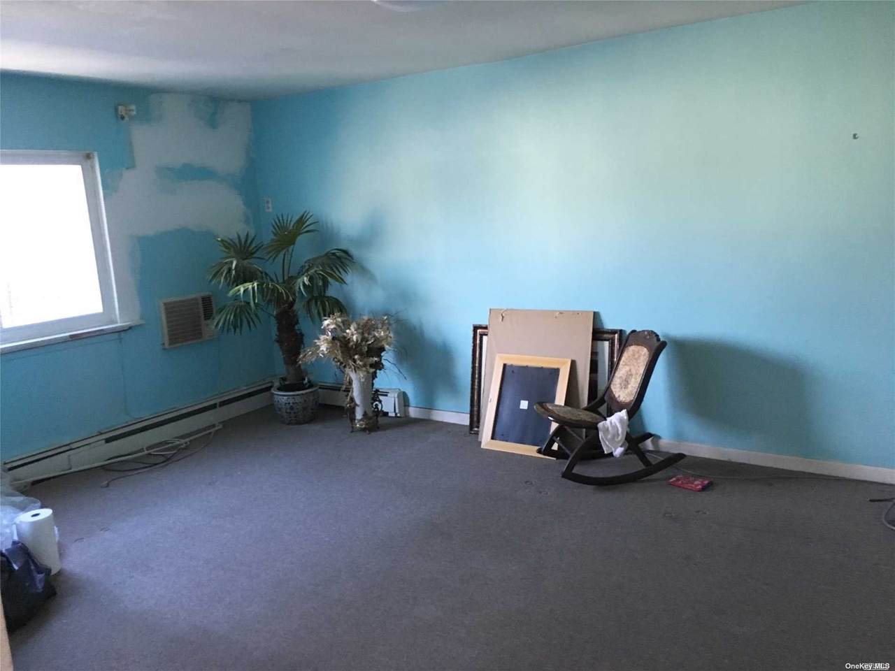 89-15 237 Street - Photo 1
