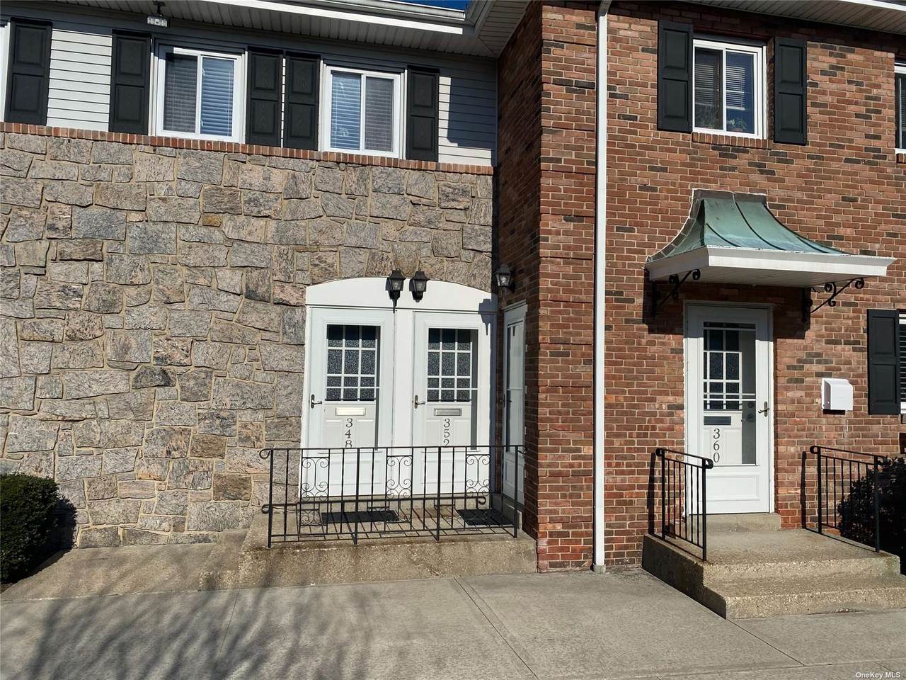 348 Dawson Lane - Photo 1