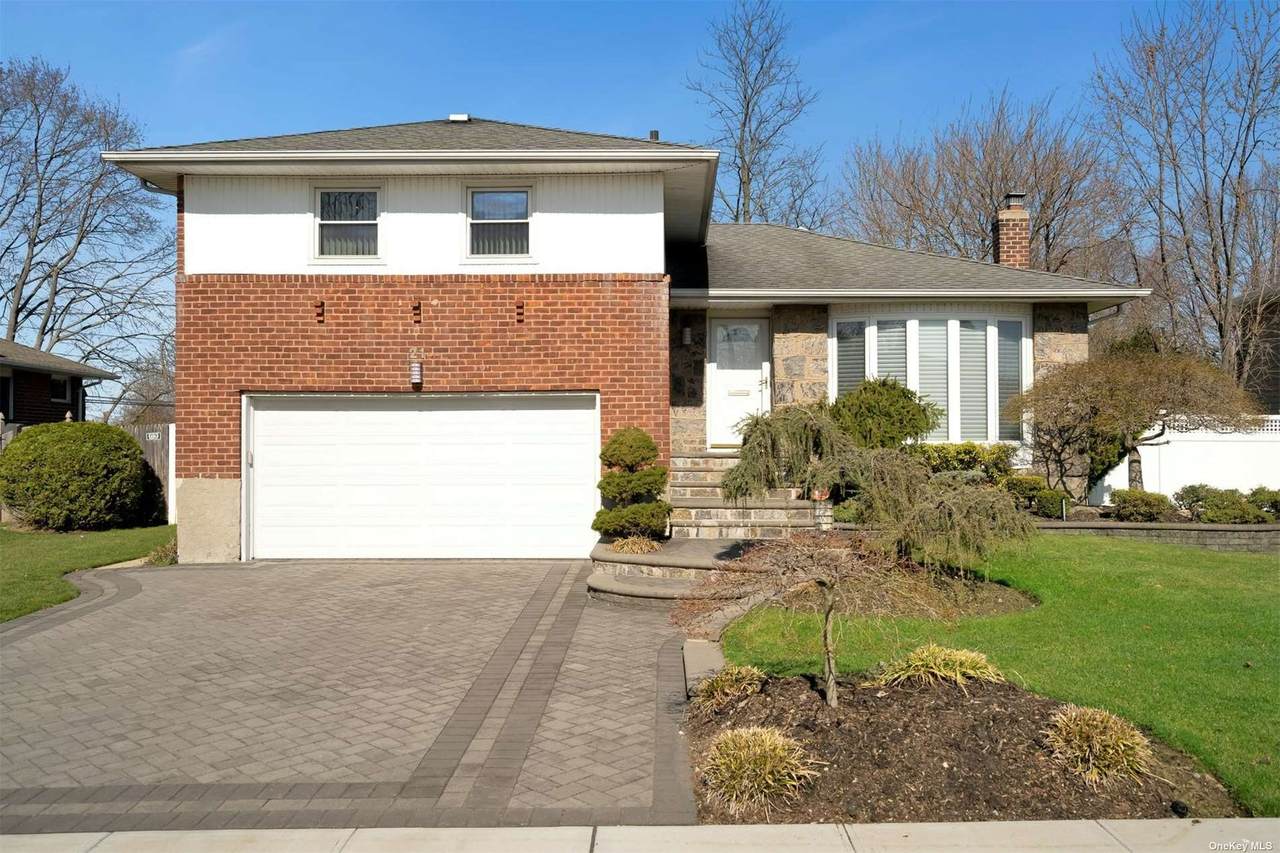 21 Theodore Drive - Photo 1