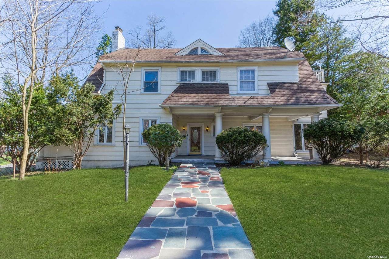 55 Bayview Avenue - Photo 1