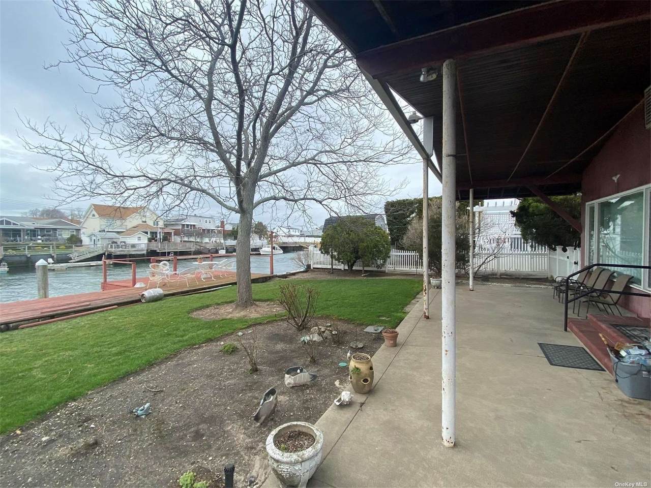 102 Suffolk Road - Photo 1