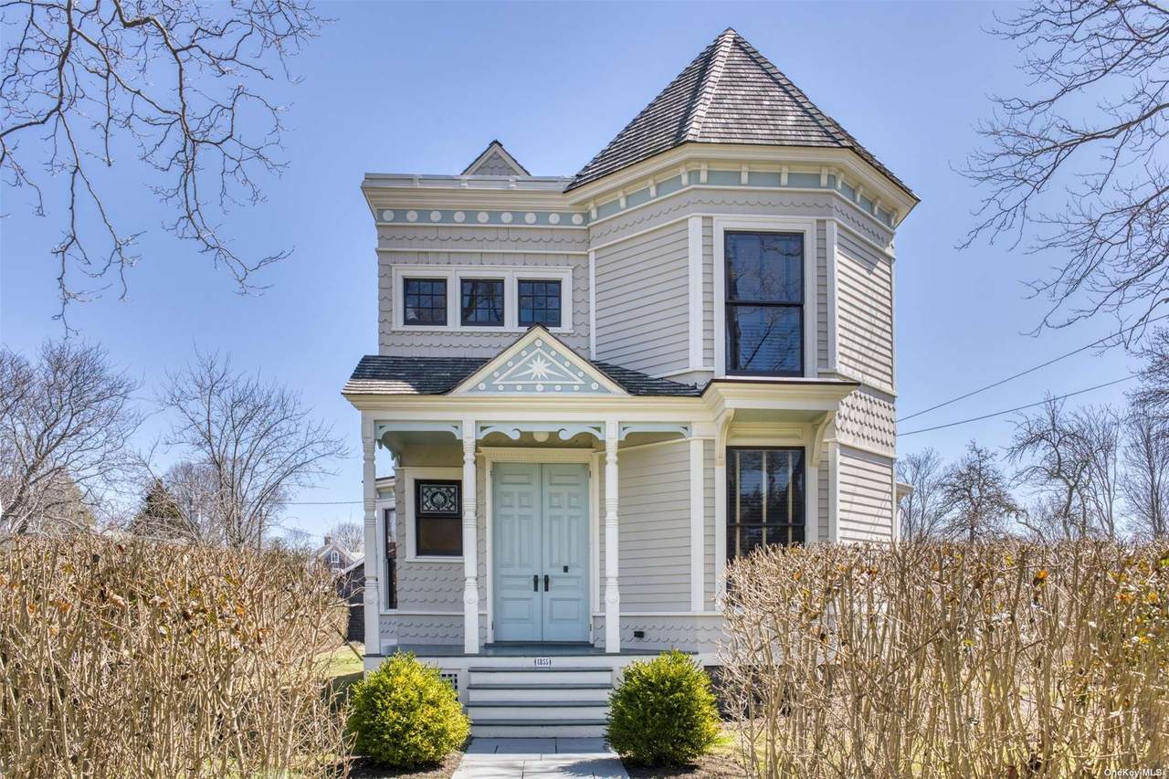 1855 Village Lane - Photo 1