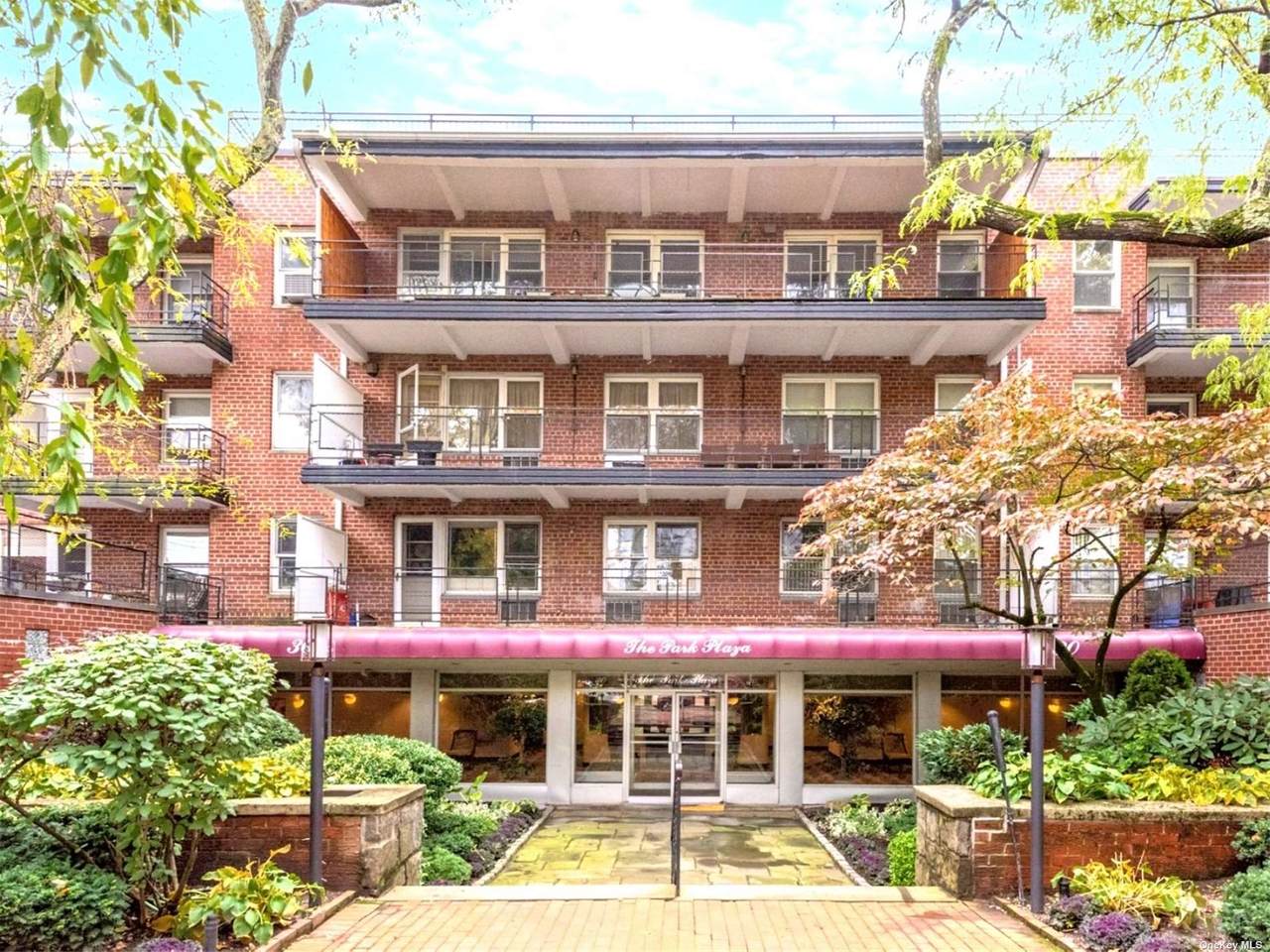 30 Stoner Avenue - Photo 1