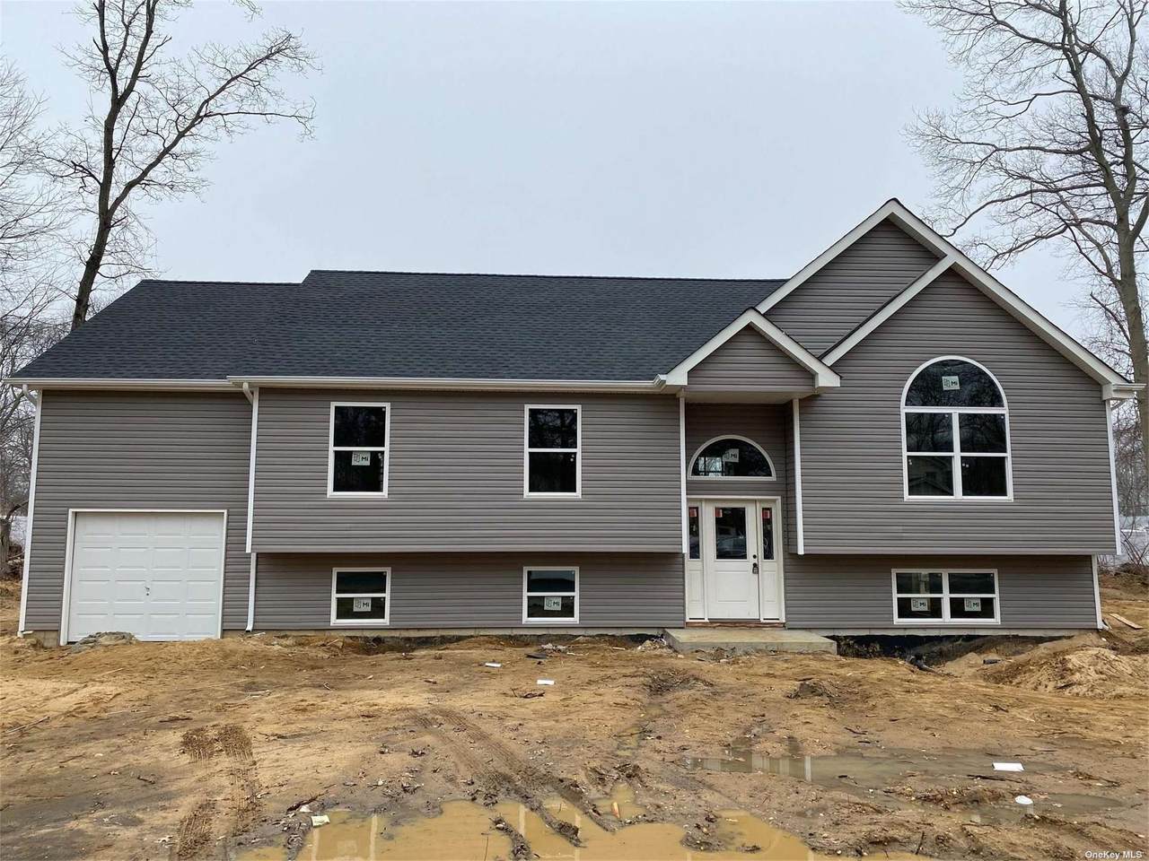 129 Maple Wood Lane - Photo 1