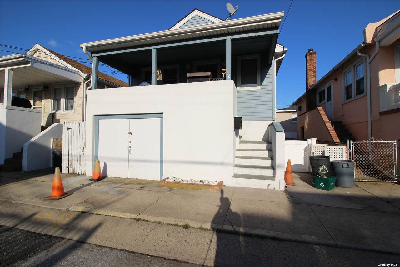 76 Rochester Avenue - Photo 1