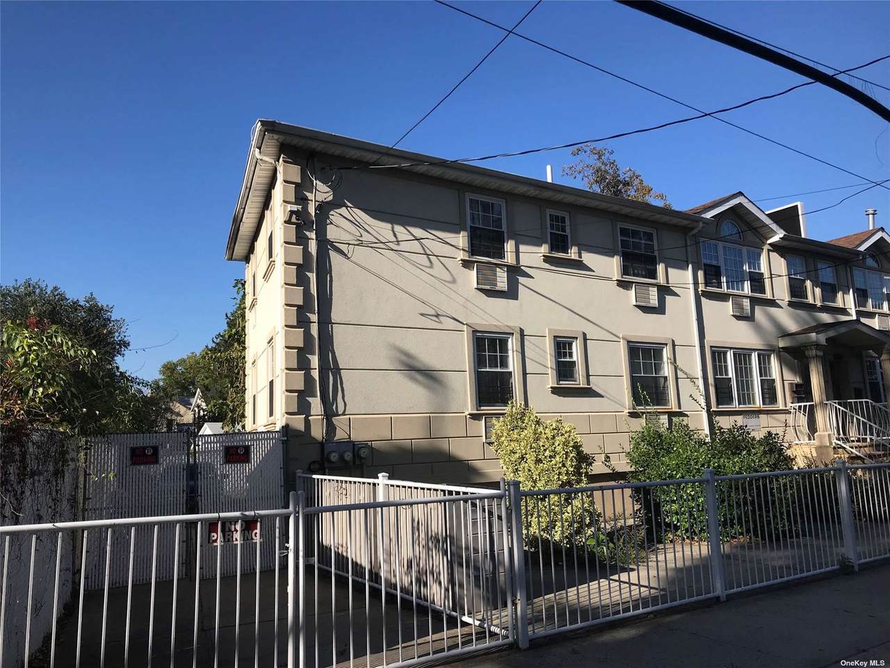 173-11 110th Avenue - Photo 1