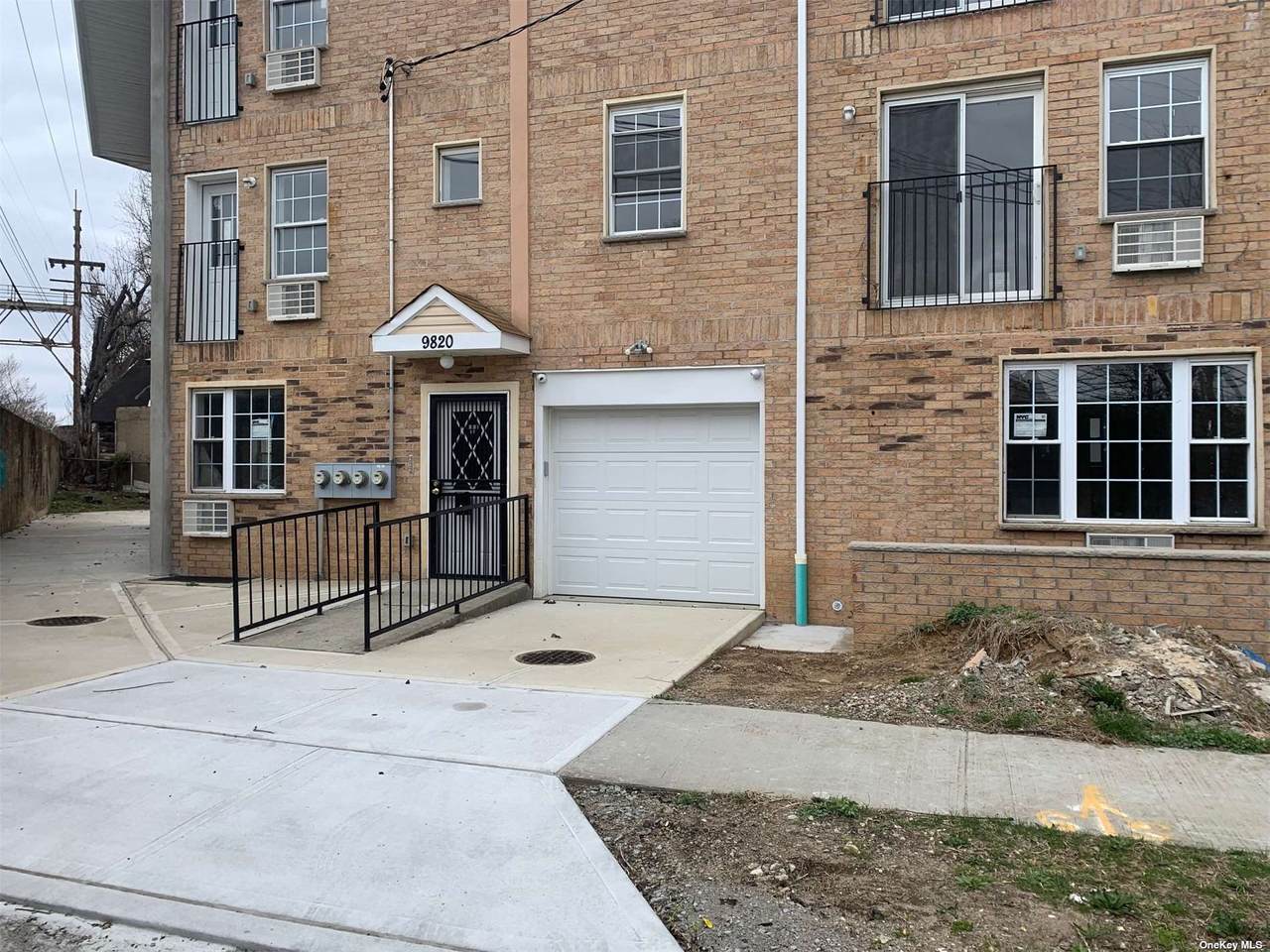 98-20 197th Street - Photo 1