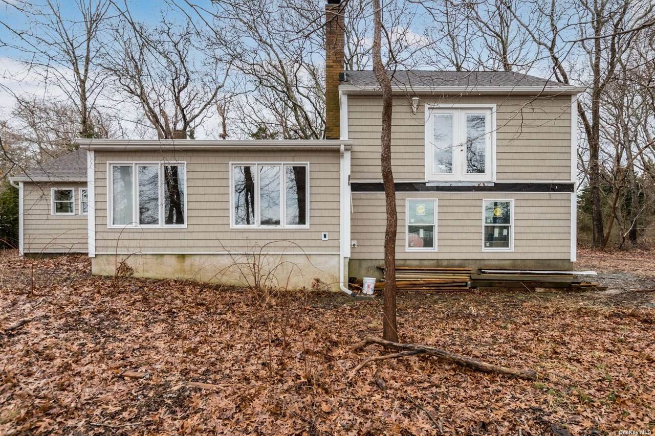 19 Tuthill Point Road - Photo 1
